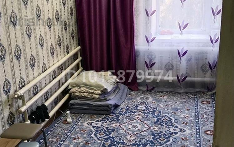 1-комнатная квартира · 12 м² · 4/5 этаж, Н.Сдыкова 64, кв. 50 — Памятник Маншук Маметова за 3.5 млн ₸ в Уральске, мкр Школьник — фото 2