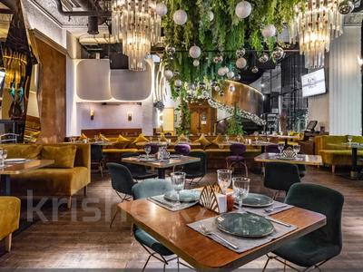 Свободное назначение, общепит, развлечения · 1000 м² за 1.7 млрд 〒 в Астане, Нура р-н