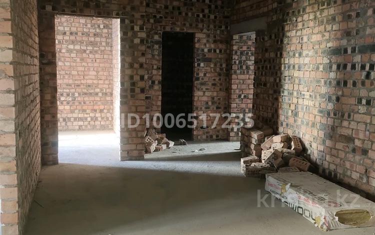3-бөлмелі пәтер · 103 м² · 6/11 қабат, Кенесары 6 — 4й поликлиники, бағасы: 62 млн ₸ в Астане, Сарыарка р-н — фото 2
