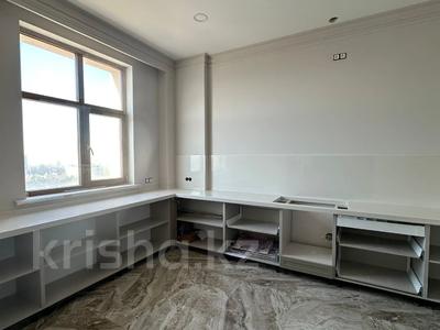 4-бөлмелі пәтер, 307 м², 5/6 қабат, мкр Мирас, Мкр «Мирас», бағасы: 500 млн 〒 в Алматы, Бостандыкский р-н