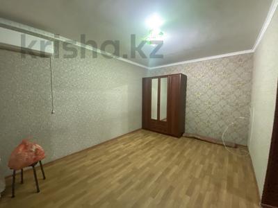 2-комнатная квартира, 55 м², 3/5 этаж, м-н болашак 21 за 20.8 млн 〒 в Талдыкоргане, мкр Болашак
