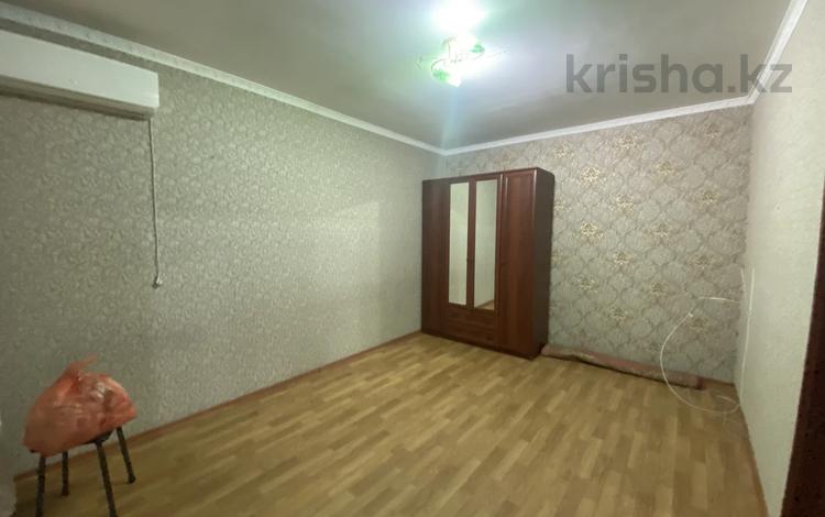 2-комнатная квартира, 55 м², 3/5 этаж, м-н болашак 21 за 20.8 млн 〒 в Талдыкоргане, мкр Болашак — фото 2