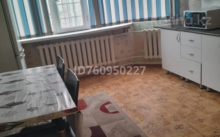 2-комнатная квартира · 69 м² · 2/6 этаж, мкр 13-й военный городок, Спасская за 200 000 ₸ в Алматы, Турксибский р-н — фото 2