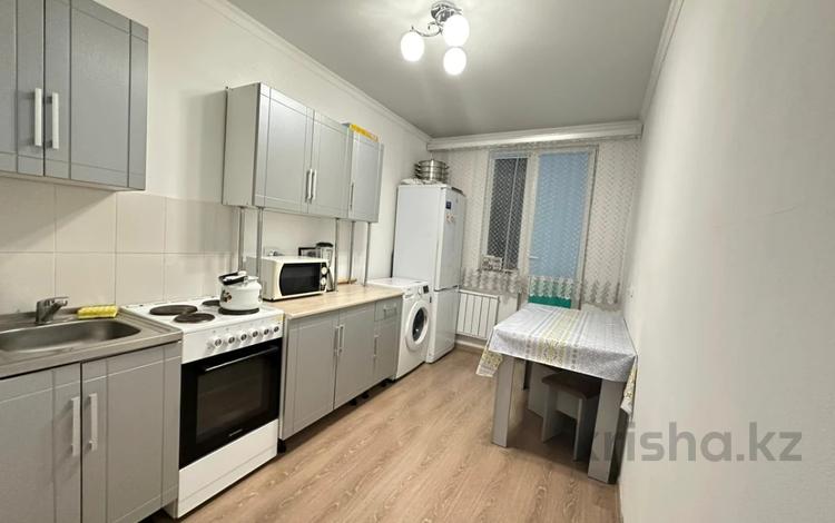 1-комнатная квартира, 34.5 м², 8/9 этаж, Райымбека проспект — Жуалы