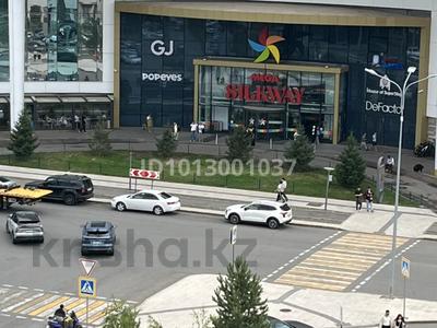 4-комнатная квартира · 135 м² · 6/6 этаж, Кабанбай батыра 60/18 за 1.2 млн ₸ в Астане, Есильский р-н
