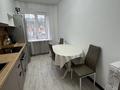 3-комнатная квартира, 62 м², 2/5 этаж, Ауэзова 24 за 34 млн 〒 в Усть-Каменогорске — фото 3