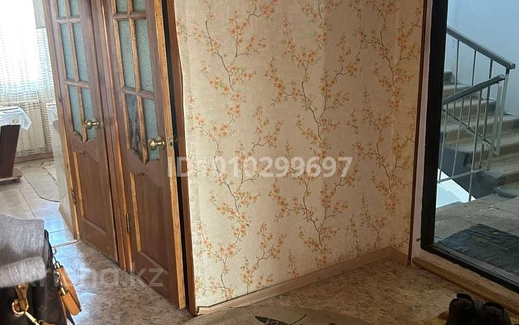 3-комнатная квартира · 61 м² · 3/5 этаж, мкр 5 — Тургенева за 17 млн ₸ в Актобе — фото 2