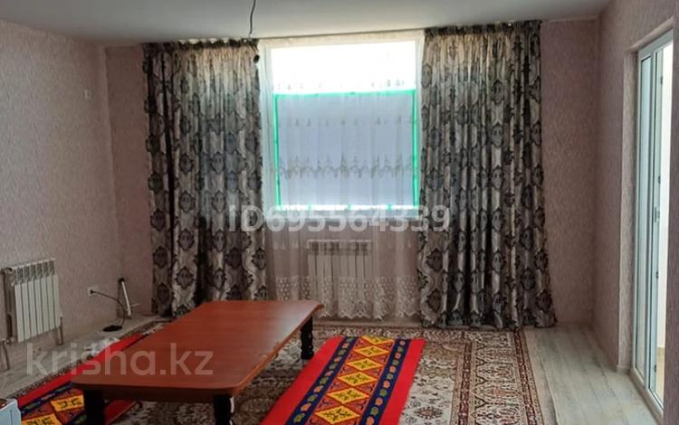 3-комнатная квартира · 80 м² · 5/9 этаж, 9-я улица 34/2 за 110 000 ₸ в Туркестане — фото 2