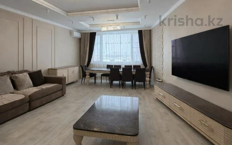 5-бөлмелі пәтер · 190.8 м² · 5/11 қабат, Аль-Фараби, бағасы: 155 млн 〒 в Костанае — фото 2