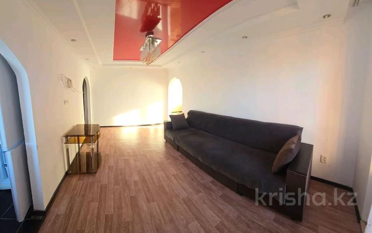 3-бөлмелі пәтер · 60 м² · 5/5 қабат, Самал — Школа √12, бағасы: 150 000 ₸ в Талдыкоргане, мкр Самал — фото 8
