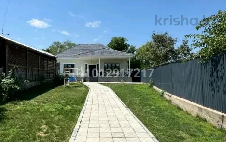 Отдельный дом · 4 комнаты · 176 м² · 10 сот., мкр Коктобе, Камар сулу за 185 млн ₸ в Алматы, Медеуский р-н — фото 2