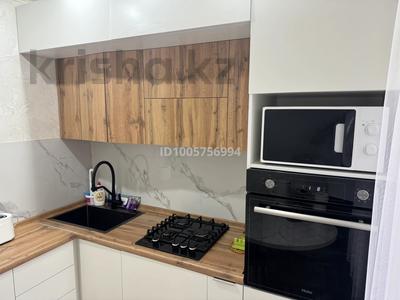 4-бөлмелі пәтер · 75 м² · 1/5 қабат, мкр Юго-Восток, Рыскулова 15, бағасы: 24.5 млн ₸ в Караганде, Казыбек би р-н