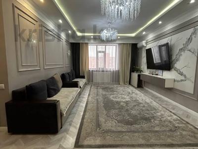 4-комнатная квартира · 120 м² · 8/9 этаж, Посмакова 96 за 100 млн 〒 в Семее