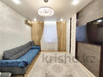 3-комнатная квартира · 89.7 м² · 1/5 этаж, мкр Юго-Восток, Муканова — Школа-лицей №101, Детский сад "БалаКай", Частный ясли-сад-школа "Лесок", ТЦ "Мечта" за 45.5 млн ₸ в Караганде, Казыбек би р-н