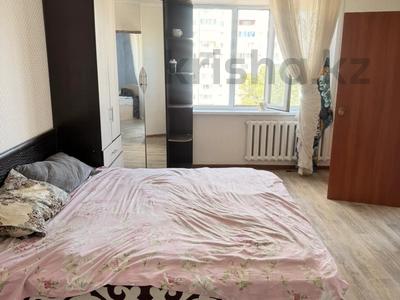 4-бөлмелі пәтер · 78 м² · 4/5 қабат, Голубые пруды 4, бағасы: 250 000 ₸ в Караганде, Алихана Бокейханова р-н