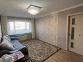 3-комнатная квартира, 56 м², 1/5 этаж, Бирюзова 5 за 9.5 млн 〒 в Шахтинске — фото 2