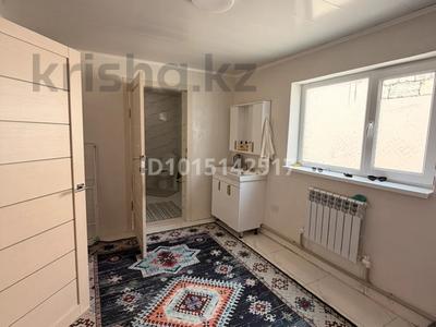 Отдельный дом · 5 комнат · 124 м² · 15 сот., Ж. Нурлаев 54/2 — Жолдың бойы, Мой сам ға қарама қарсы үй за 15.5 млн ₸ в Баяндах