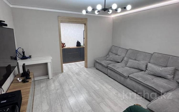 4-бөлмелі пәтер · 77.7 м² · 5/9 қабат, Республика 10, бағасы: 41 млн ₸ в Астане, р-н Байконур — фото 2
