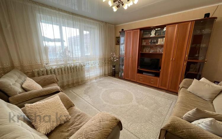 3-бөлмелі пәтер · 64.9 м² · 10/10 қабат, мкр Юго-Восток, Мкр Юго-Восток Шахтеров 9 — Шахтеров 9. рядом с Корзиной, бағасы: 24.5 млн ₸ в Караганде, Казыбек би р-н — фото 2
