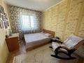 3-бөлмелі пәтер · 64.9 м² · 10/10 қабат, мкр Юго-Восток, Мкр Юго-Восток Шахтеров 9 — Шахтеров 9. рядом с Корзиной, бағасы: 24.5 млн ₸ в Караганде, Казыбек би р-н — фото 4