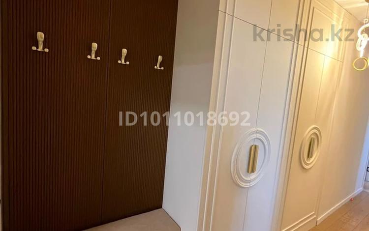 4-бөлмелі пәтер · 111 м² · 6/9 қабат, Нажимеденова, бағасы: 71 млн ₸ в Астане, Сарайшык р-н — фото 40
