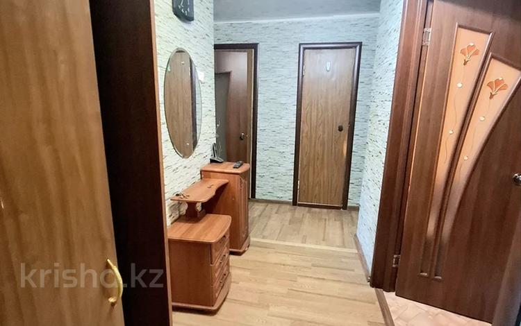 3-бөлмелі пәтер · 60 м² · 4/5 қабат, мкр Северо-Восток 21, бағасы: 150 000 ₸ в Уральске — фото 2