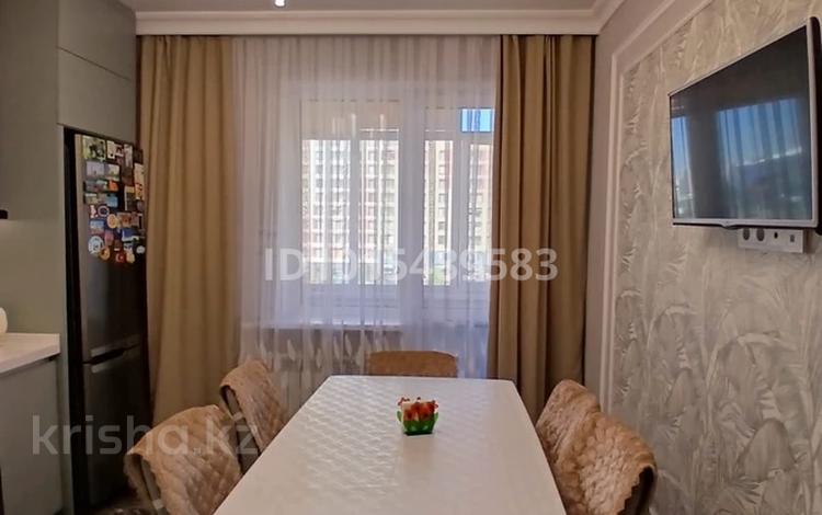 2-комнатная квартира · 70 м² · 4/10 этаж, Туран 52 — №26 за 63 млн ₸ в Астане, Нура р-н — фото 2