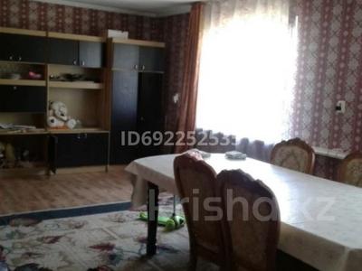 Отдельный дом · 6 комнат · 170.4 м² · 3.3 сот., 8-й микрорайон, 8-й микрорайон — Пролетарская за 60 млн 〒 в Шымкенте, Туран р-н