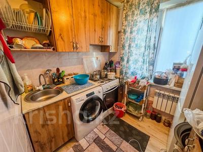 3-бөлмелі пәтер · 60 м² · 5/5 қабат, Самал 34а, бағасы: 20 млн ₸ в Талдыкоргане, мкр Самал