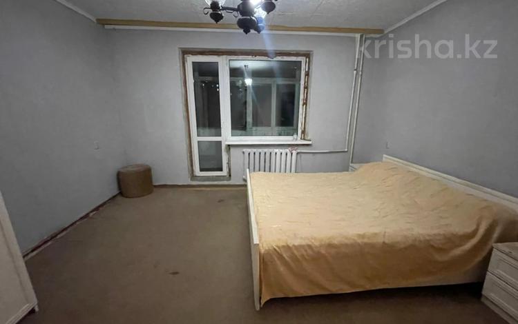 3-комнатная квартира · 63.2 м² · 3/9 этаж, мкр Юго-Восток, мкр Степной 2 5 — Степной 2 дом 5 за 22 млн ₸ в Караганде, Казыбек би р-н — фото 2