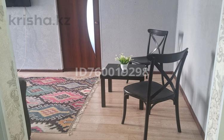 4-бөлмелі пәтер · 75 м² · 3/5 қабат, Кердери 138 — Абая, бағасы: 30 000 〒 в Уральске — фото 14