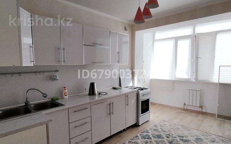 1-бөлмелі пәтер · 40 м² · 4/6 қабат, 32В мкр 10, бағасы: 11.2 млн ₸ в Актау — фото 6