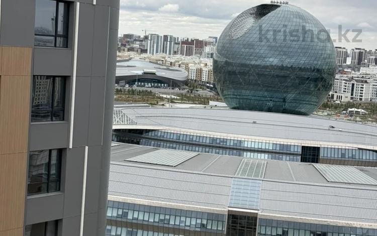 3-комнатная квартира · 106.18 м² · 19/22 этаж, Турар Рыскулов ДИЗАЙН ПРОЕКТ в 4 комнатную ПОДАРОК 9 за 94.5 млн 〒 в Астане, Есильский р-н — фото 2