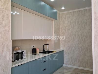 3-бөлмелі пәтер · 100 м² · 4/7 қабат, 16-й мкр 33/3 — Жк Жанұя, бағасы: 25 млн ₸ в Актау