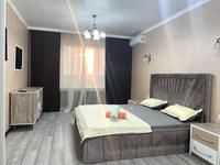 2-бөлмелі пәтер, 80 м², 6/18 қабат тәулігіне, Брусиловского 167, бағасы: 18 000 〒 в Алматы, Алмалинский р-н