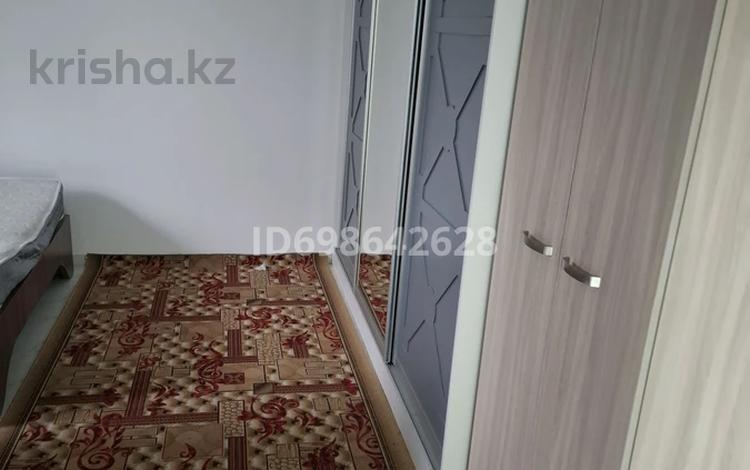 2 комнаты, 55 м², мкр Акбулак 16/1 за 40 000 〒 в Алматы, Алатауский р-н — фото 2