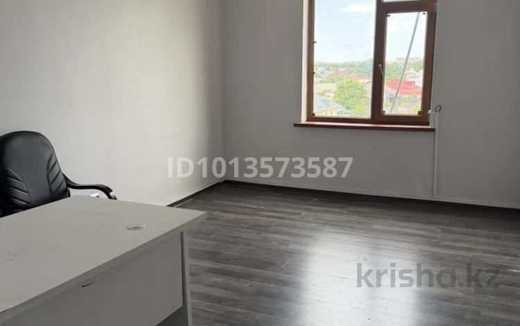 Офисы · 15 м² за 70 000 ₸ в Шымкенте — фото 2
