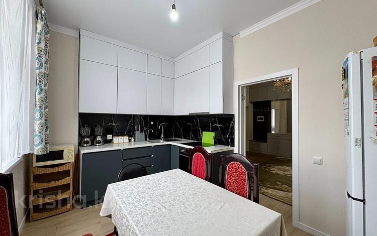 4-комнатная квартира · 110 м² · 8/10 этаж, ул. Бухар жырау 34/2 за ~ 65 млн ₸ в Астане, Есильский р-н — фото 43