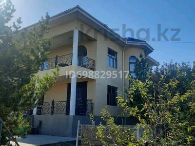 Отдельный дом · 8 комнат · 500 м² · 14.7 сот., мкр Наурыз 7 — Наурыз-парк"Магнум"в сторону Рыскулова за 180 млн 〒 в Шымкенте, Туран р-н