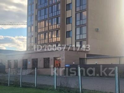 1-комнатная квартира · 49 м² · 4/9 этаж, Мр-н Центральный 41Б — Школа# 19, Дет садик Звоночек. за 170 000 〒 в Кокшетау