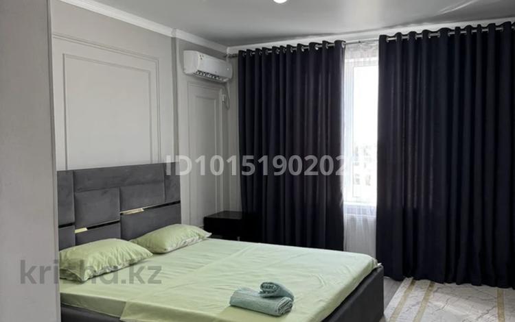 2-комнатная квартира · 55 м² · 5/12 этаж, Сырым батыра 99/3 — Тулеметова/Сырым батыра за 16 000 ₸ в Шымкенте — фото 2