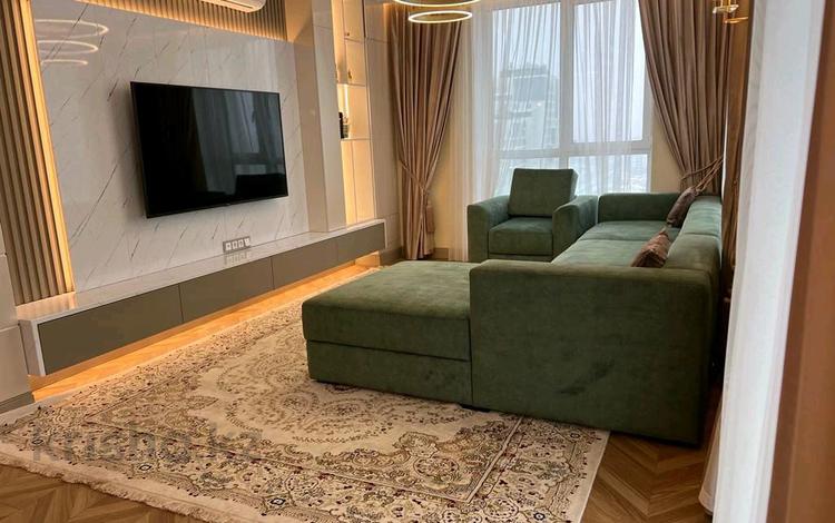 4-комнатная квартира · 170 м² · 7 этаж, Достык 10/1 за 1.1 млн ₸ в Астане, Есильский р-н — фото 2