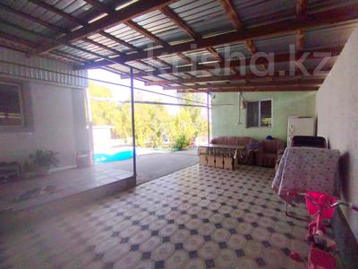 Отдельный дом · 4 комнаты · 82 м² · 8 сот., ул Байзак Батыра 261 за 35 млн 〒 в Таразе