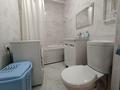 2-комнатная квартира · 57.4 м² · 4/5 этаж, Майкудук, 16й микрорайон за 12 млн ₸ в Караганде, Алихана Бокейханова р-н — фото 2