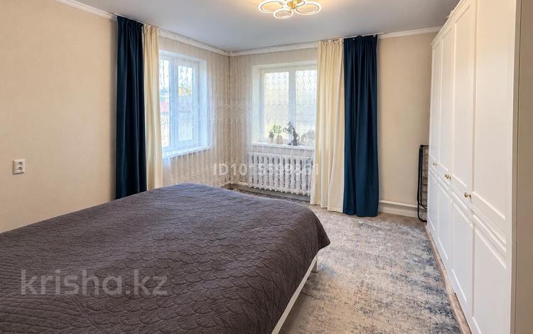 Отдельный дом · 6 комнат · 200 м² · 4 сот., Терешкова 58 за 1.5 млн ₸ в Семее — фото 2