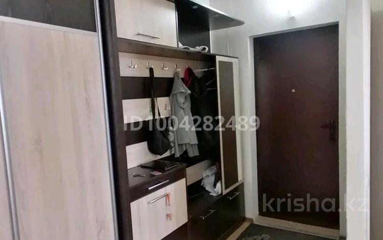 4-бөлмелі пәтер · 77.5 м² · 8/10 қабат, Турксибская, бағасы: 36 млн ₸ в Семее — фото 2