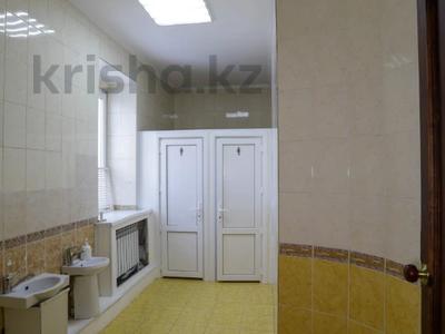 Отдельный дом · 6 комнат · 513.3 м² · 8.35 сот., Каирбекова 96 за 100 млн 〒 в Костанае