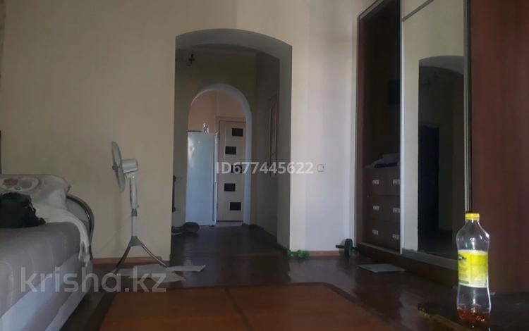 3-бөлмелі пәтер · 70 м² · 2/2 қабат, Алдиярова, бағасы: 24.5 млн ₸ в Шымкенте, Енбекшинский р-н — фото 4