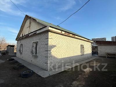 Жеке үй · 3 бөлме · 78 м² · 6 жүзд., Лесопильная 132, бағасы: 11.8 млн ₸ в Семее