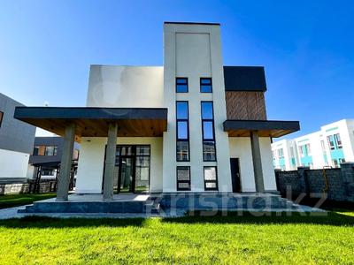 Отдельный дом · 5 комнат · 367 м² · 5 сот., Какибека Салыкова 48/4 за 230 млн 〒 в Алматы, Бостандыкский р-н